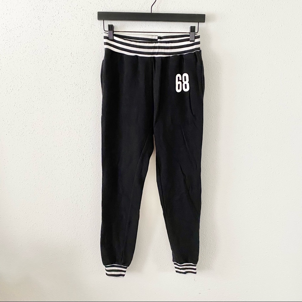 FOREVER 21 Women's Size XS Black Thick Knit Jogger Pants Drawstring Sweatpants